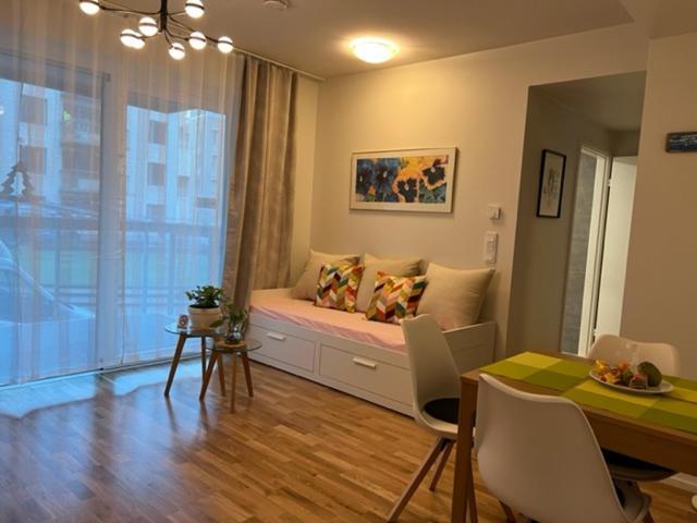 Qnq Home -Pasila Helsínquia Exterior foto